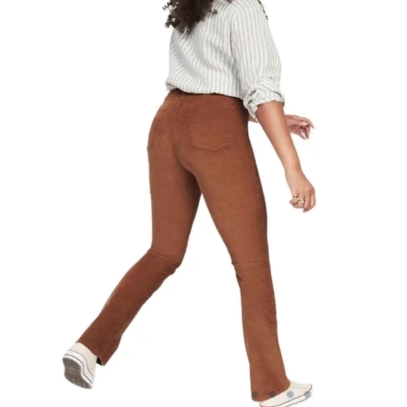 20 - Old Navy | Extra High-Waisted Kicker Corduroy Boot-Cut Pants - Picture 2 of 7
